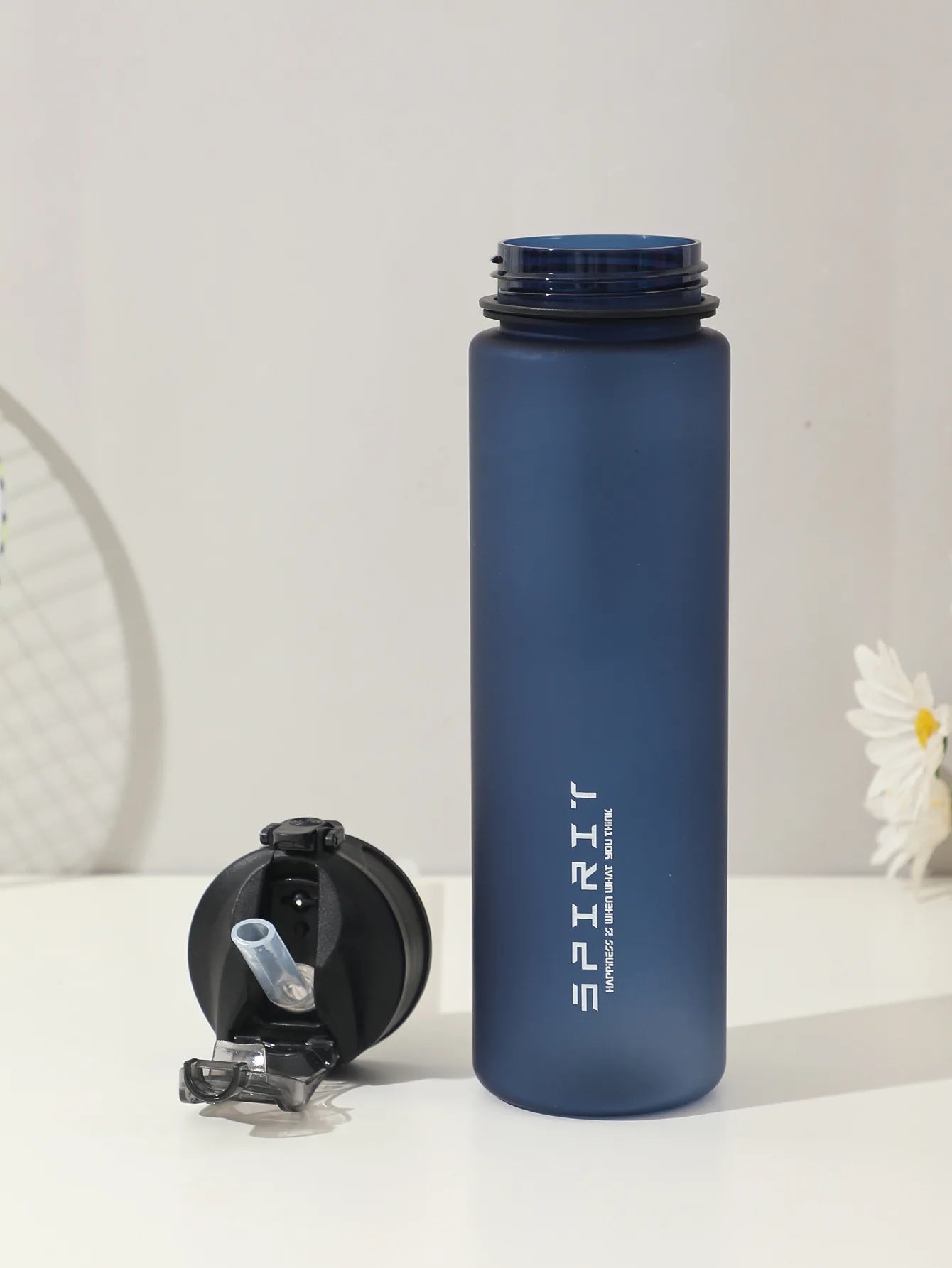750ml Sports Water Bottle with Straw & Lock