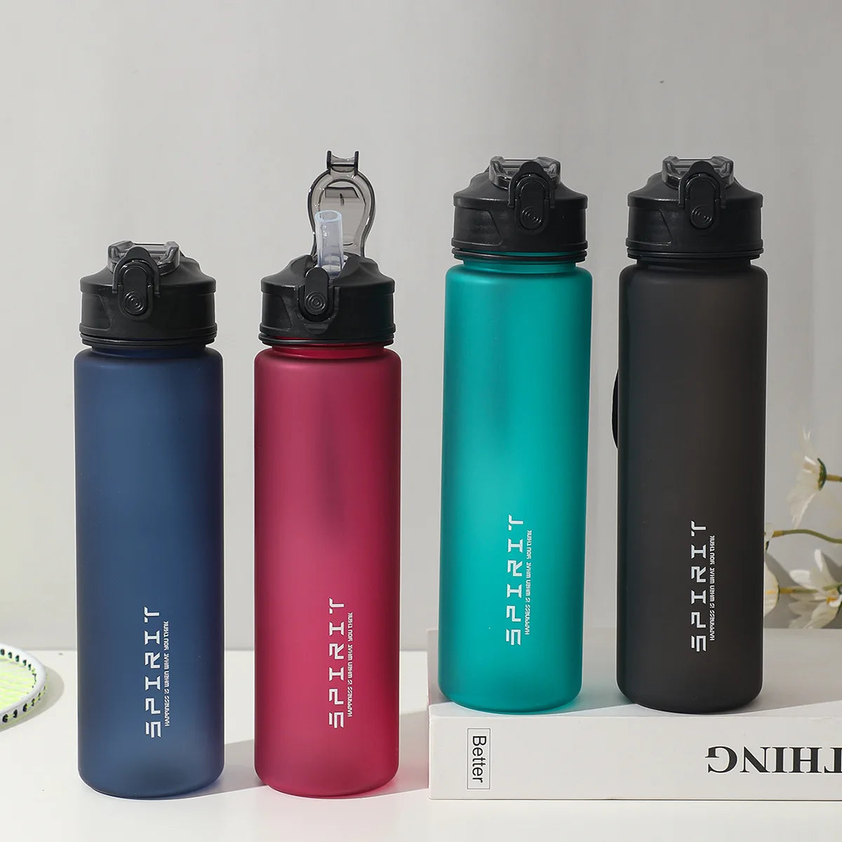 750ml Sports Water Bottle with Straw & Lock
