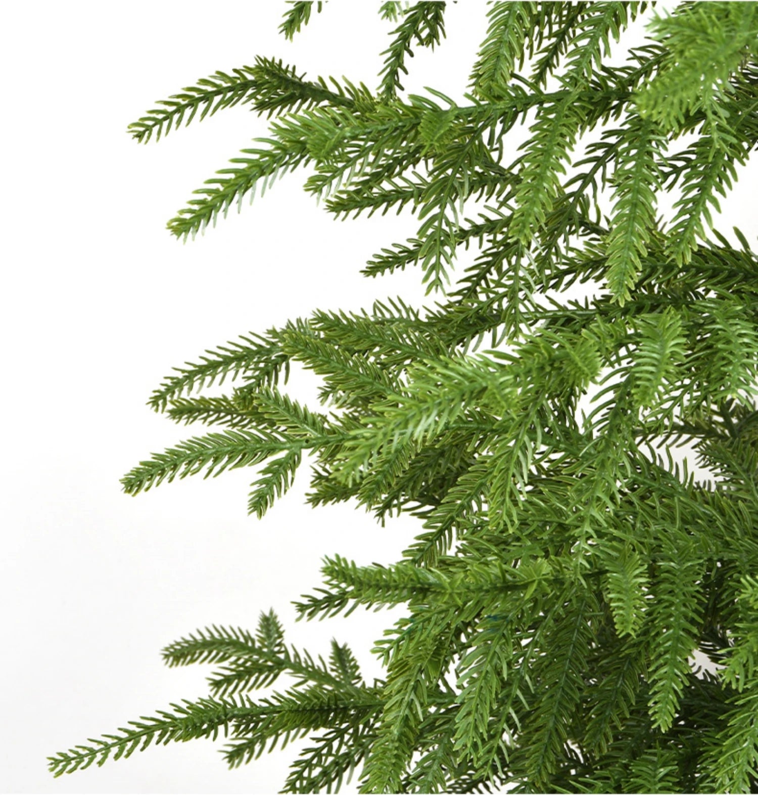 Artificial PE Christmas Tree Premium Pine Xmas Tree Realistic Holiday Party Decor for Home Office, Foldable Stand, Easy Assembly