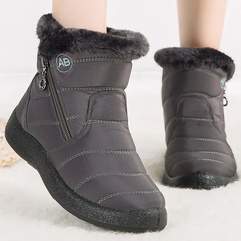 Women’s Waterproof Winter Ankle Boots – Fur-Lined Low Heels