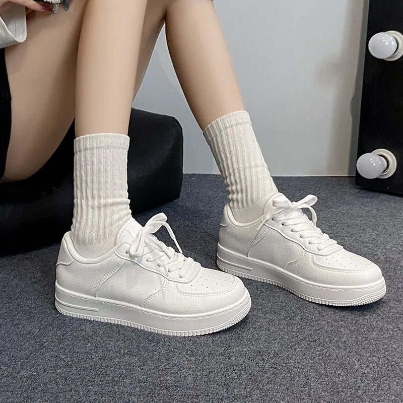 Women’s White Casual Sneakers Lightweight Flat Shoes