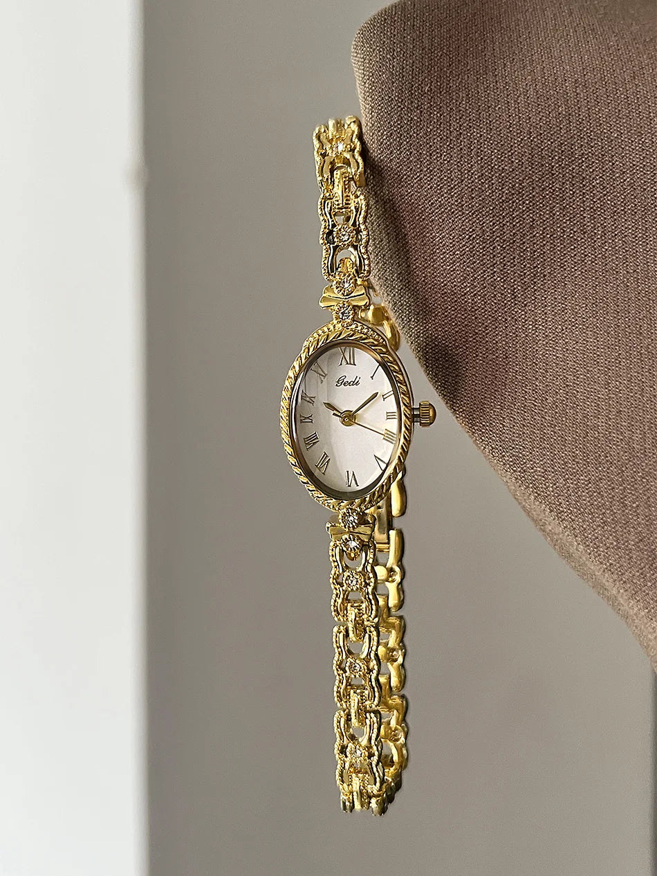 2025 NEW Vintage Silver Women's Watches GEDI Roman Numeral Display Oval Dial Woman's Quartz Wristwatch Clock Gift Accessories