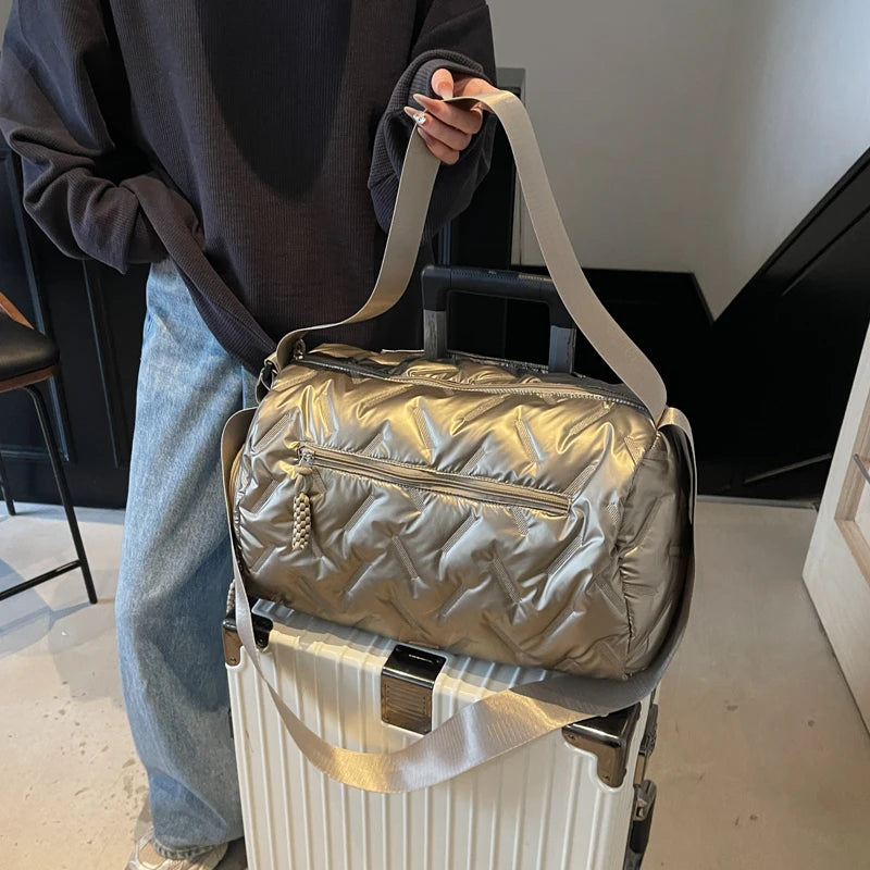 Women’s Large Travel Tote with Wet Dry Compartment