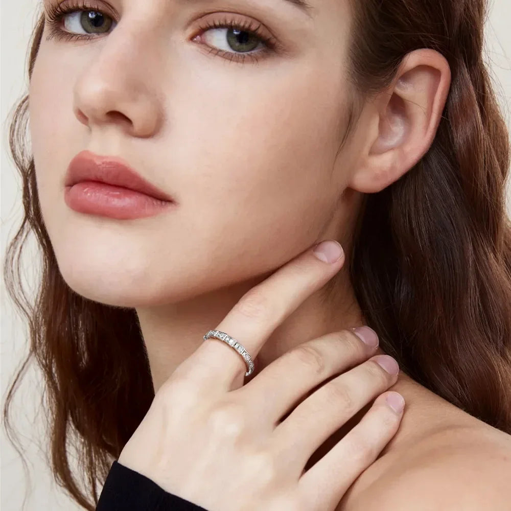 M-JAJA Eternity Moissanite Snake Ring Diamond Wedding Band for Women 18K Gold Plated 925 Sterling Silver Party Fine Jewelry Gift