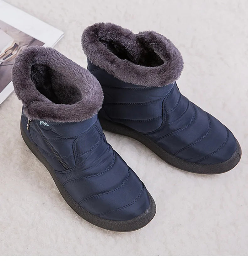 Women’s Waterproof Winter Ankle Boots – Fur-Lined Low Heels