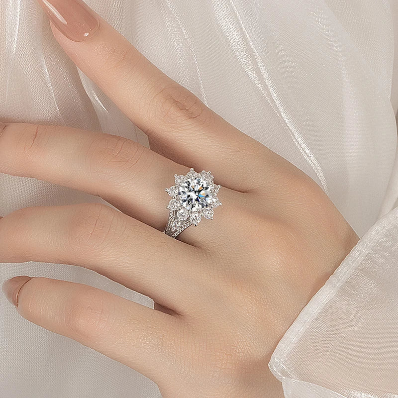 PERFANY 3CT Sunflower Moissanite Ring for Women S925 Pure Silver Plated 18K White Gold Diamond Luxury Wedding Jewelry