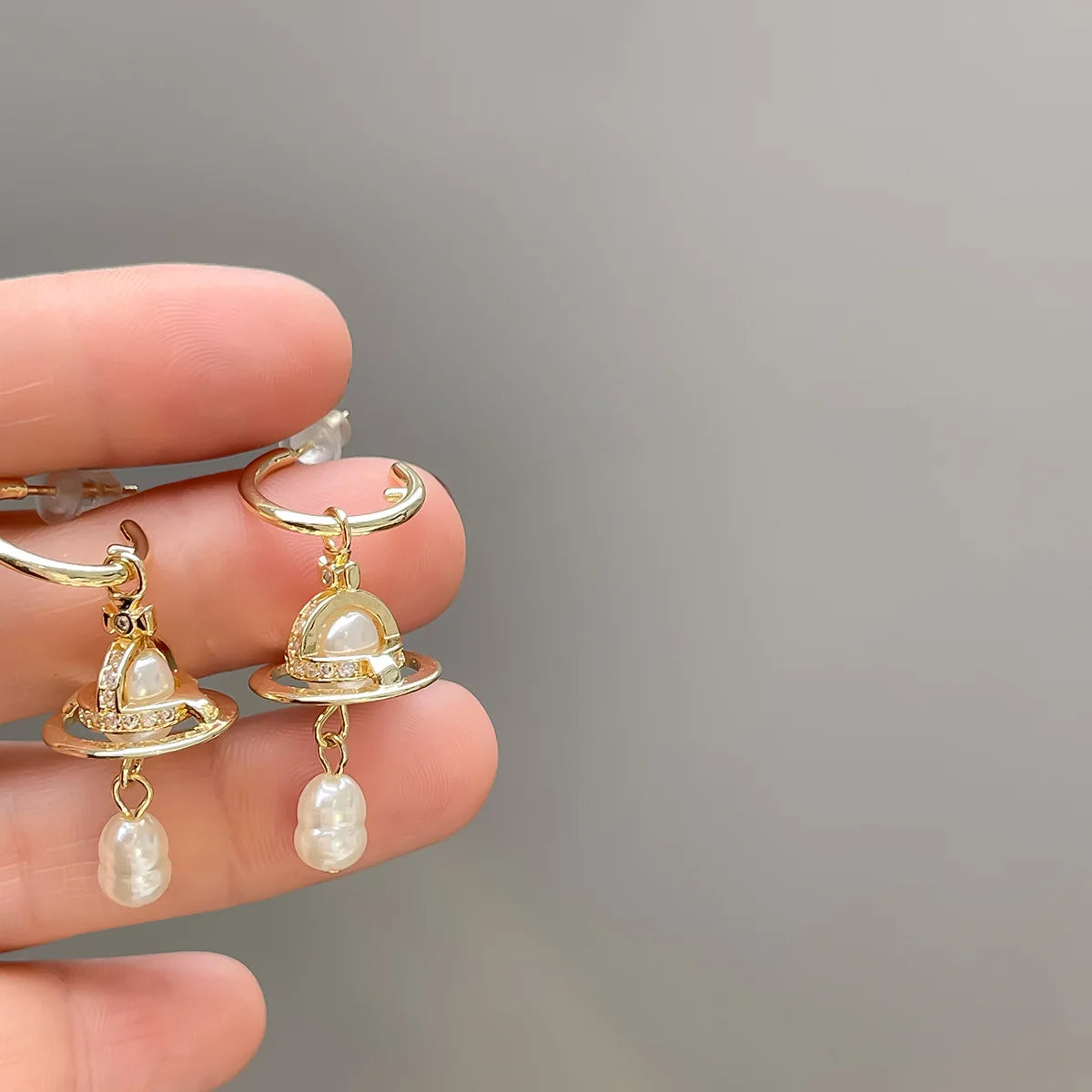 French Luxurious Personality Design Earrings Sweet Cool Style Women's Imitation Pearl Saturn Ear Jewelry High-End Feeling