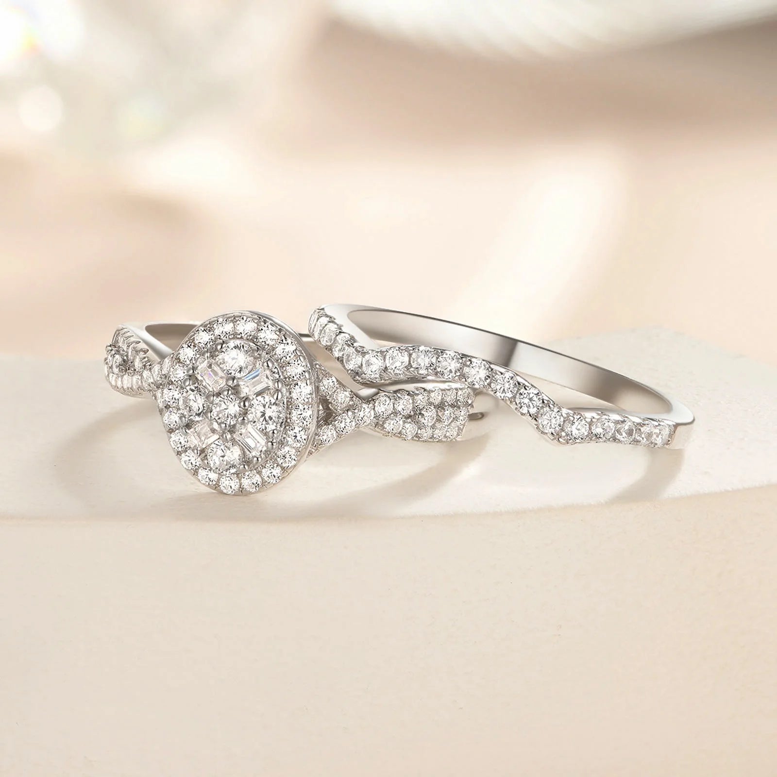 Newshe 925 Sterling Silver Wedding Rings Set for Women Oval Halo Cubic Zircon Bridal Engagement Ring Jewelry Gift