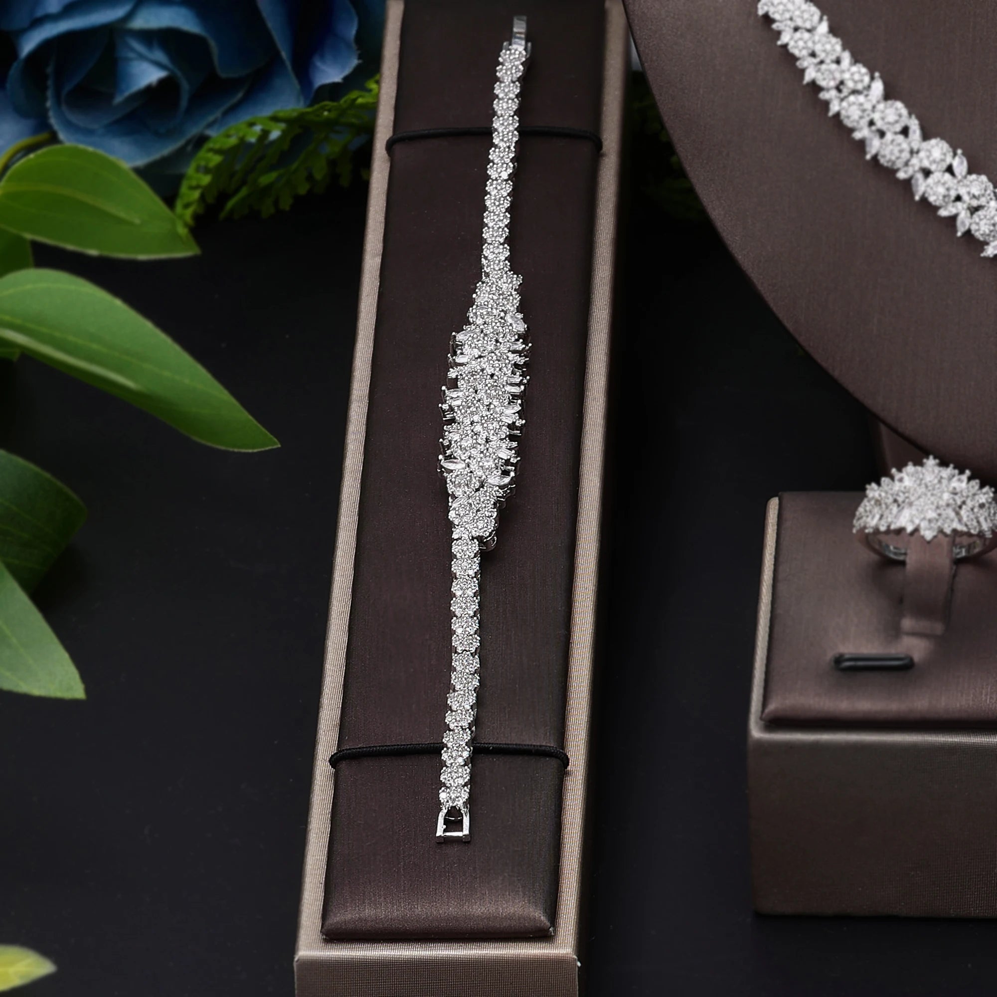 Classic CZ Crystal 4-piece Full Necklace Set Luxury Dubai Nigeria Bridal Jewelry Set For Wedding Evening