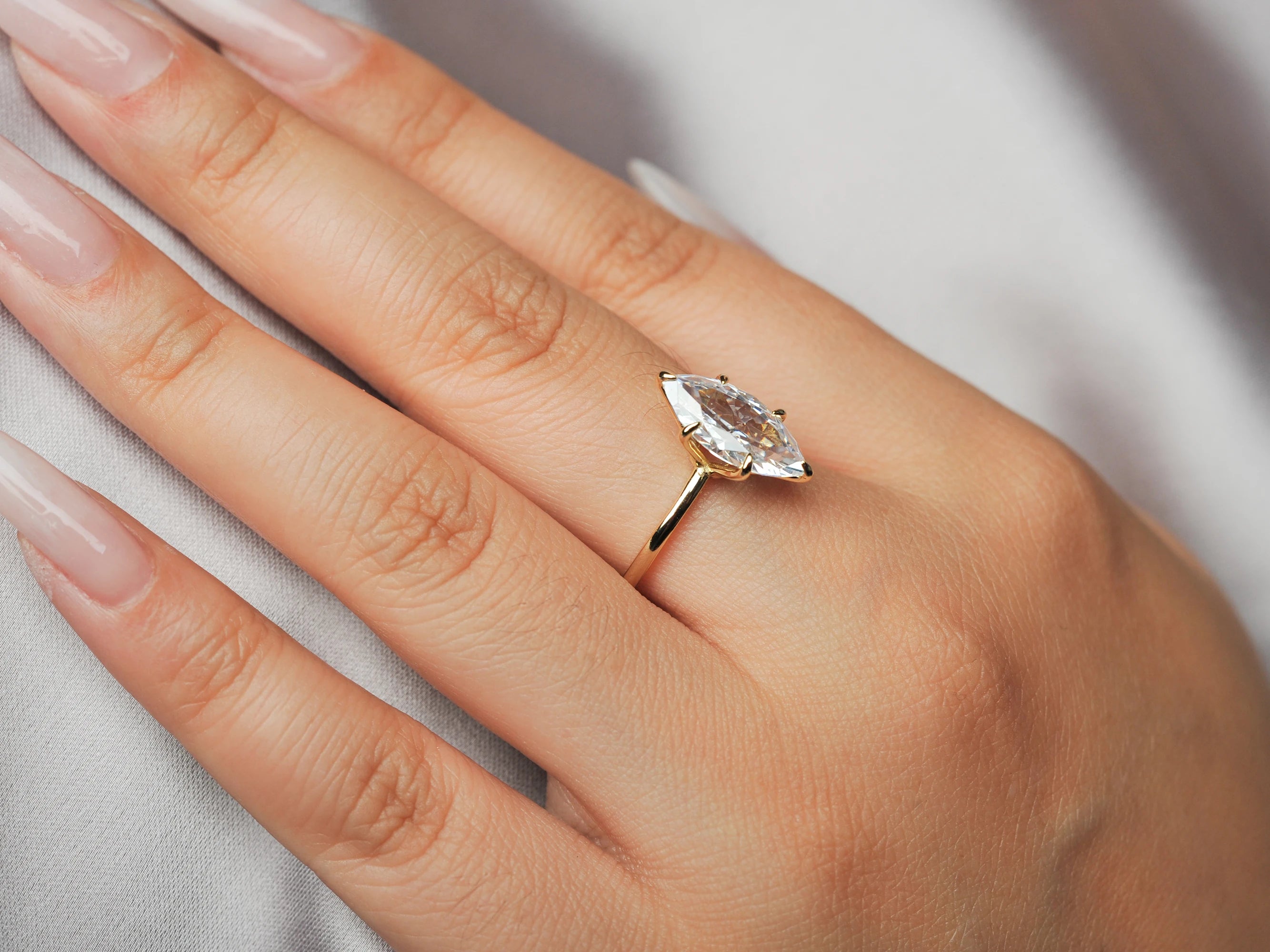 Potiy Vintage 9ct 5A Marquise Shape Cubic Zirconia Solitaire Engagement Ring For Women 925 Sterling Silver 14K Yellow Gold