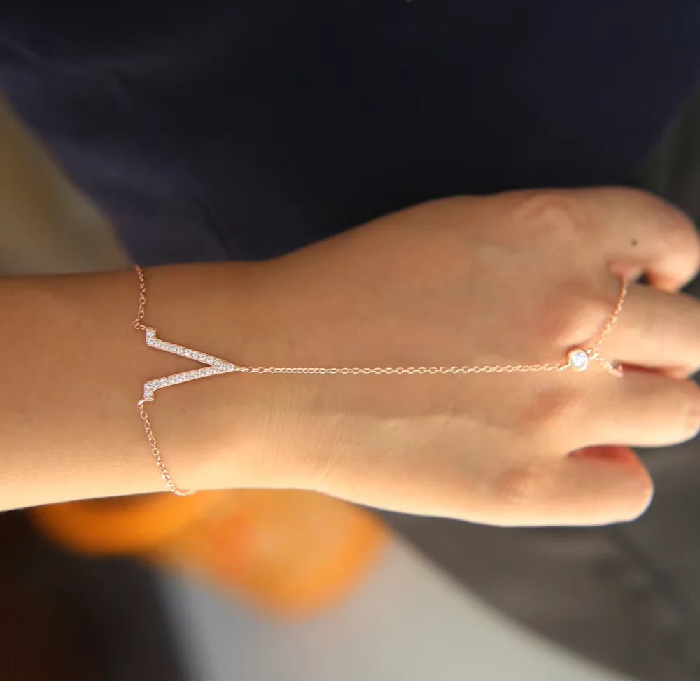 100% 925 Sterling Silver Slave Chain Bracelet Connected Finger Ring Bling AAA Sparking Cz Zirconia Handlets Layers Jewelry Women