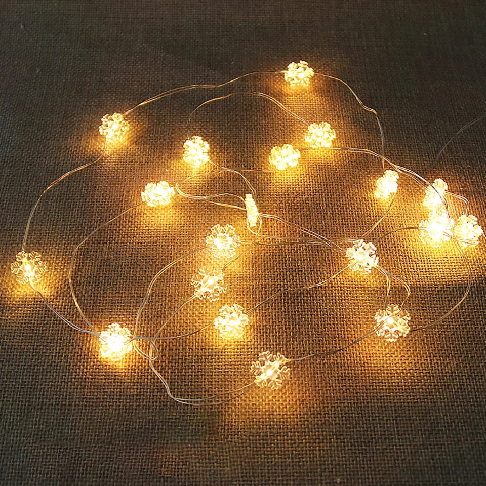 Christmas Lights 2M 20LED Fairy Lights Santa Claus Snowflake String Lights Battery Powered For Home Living Room Xmas Decor Lamp