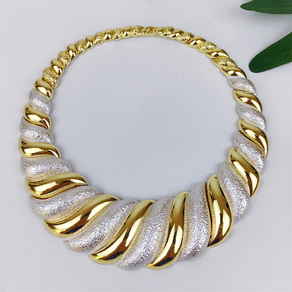 Dubai Gold Plated Jewelry Sets For Women Surround Big Necklace Plate 18K Original For Wedding Banquet Parties Luxurious Jewelry
