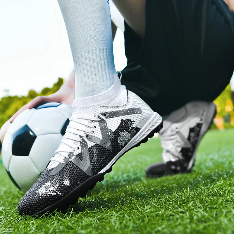 TF/FG on sale professional sports shoes, personalized and fashionable football shoes