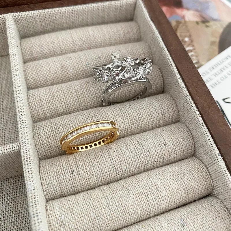 Fashionable Luxury Detachable Zircon Ring for Women High End Unique Style Two-Way Wearable Off-White Queen Design Jewelry