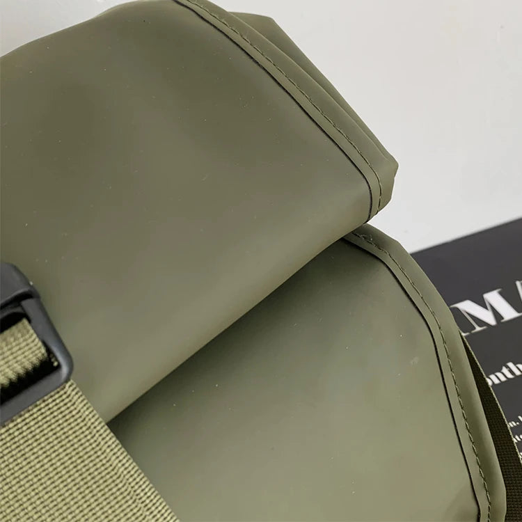 Luggage Bag - Adjustable, Large Capacity Travel Bag, Suitable for Weekend Travel and Leisure Outing, Zippered Closed