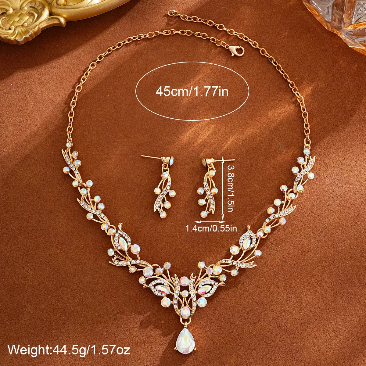 Vintage elegant flower imitation pearl beaded necklace and earring set, versatile women's high-end and elegant collar chain for