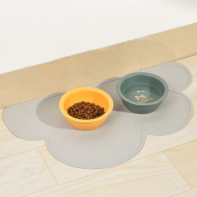 Pet Silicone Food Mats Portable Waterproof Leak-Proof Non-Slip Feeding Mats Bowl Pads Cushion For Cats Dogs Pet Items cute