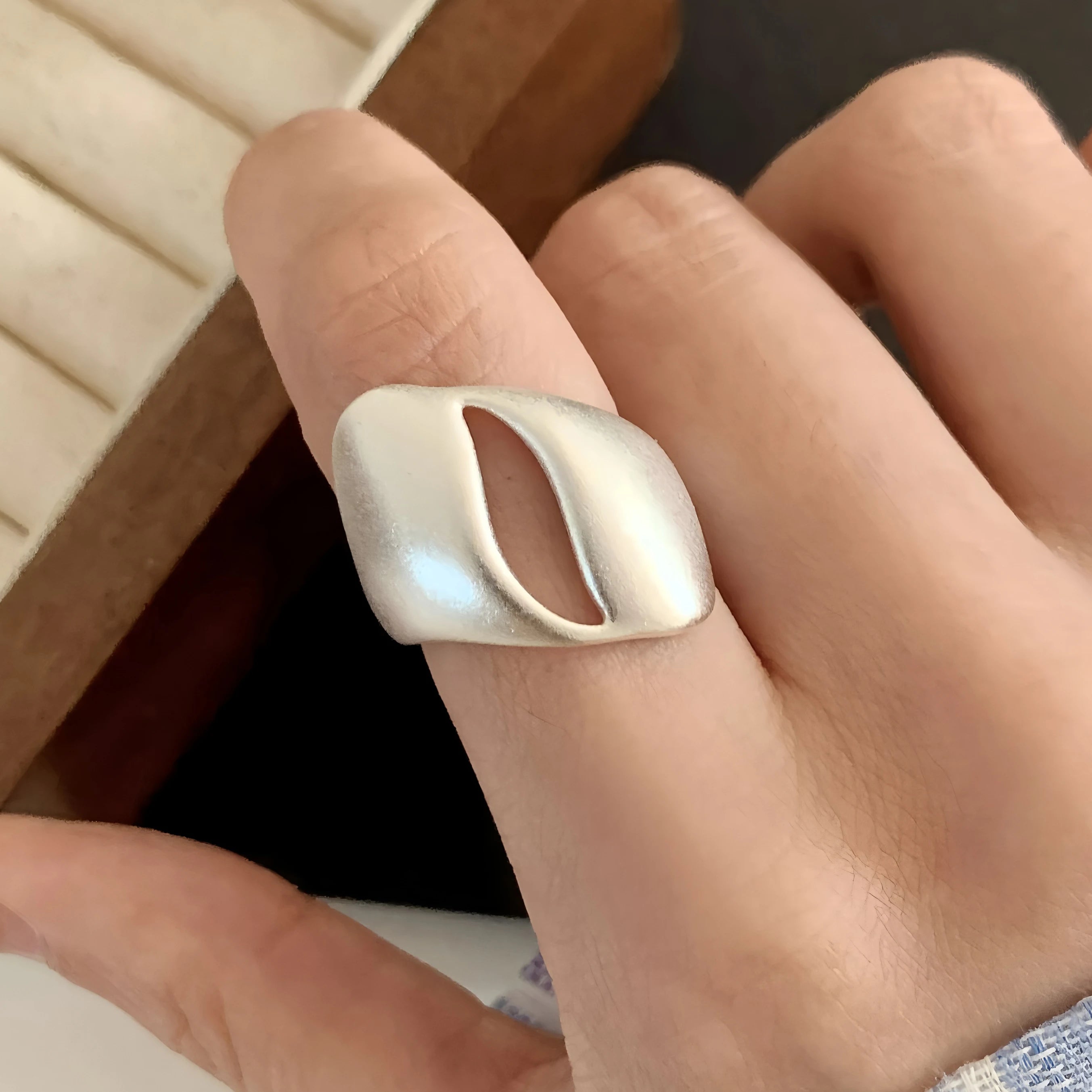 PANJBJ 925 Sterling Silver Geometry Crystal Ring For Women Ellipse Exaggerated Punk Water Drop Open Jewelry Gift Dropshipping