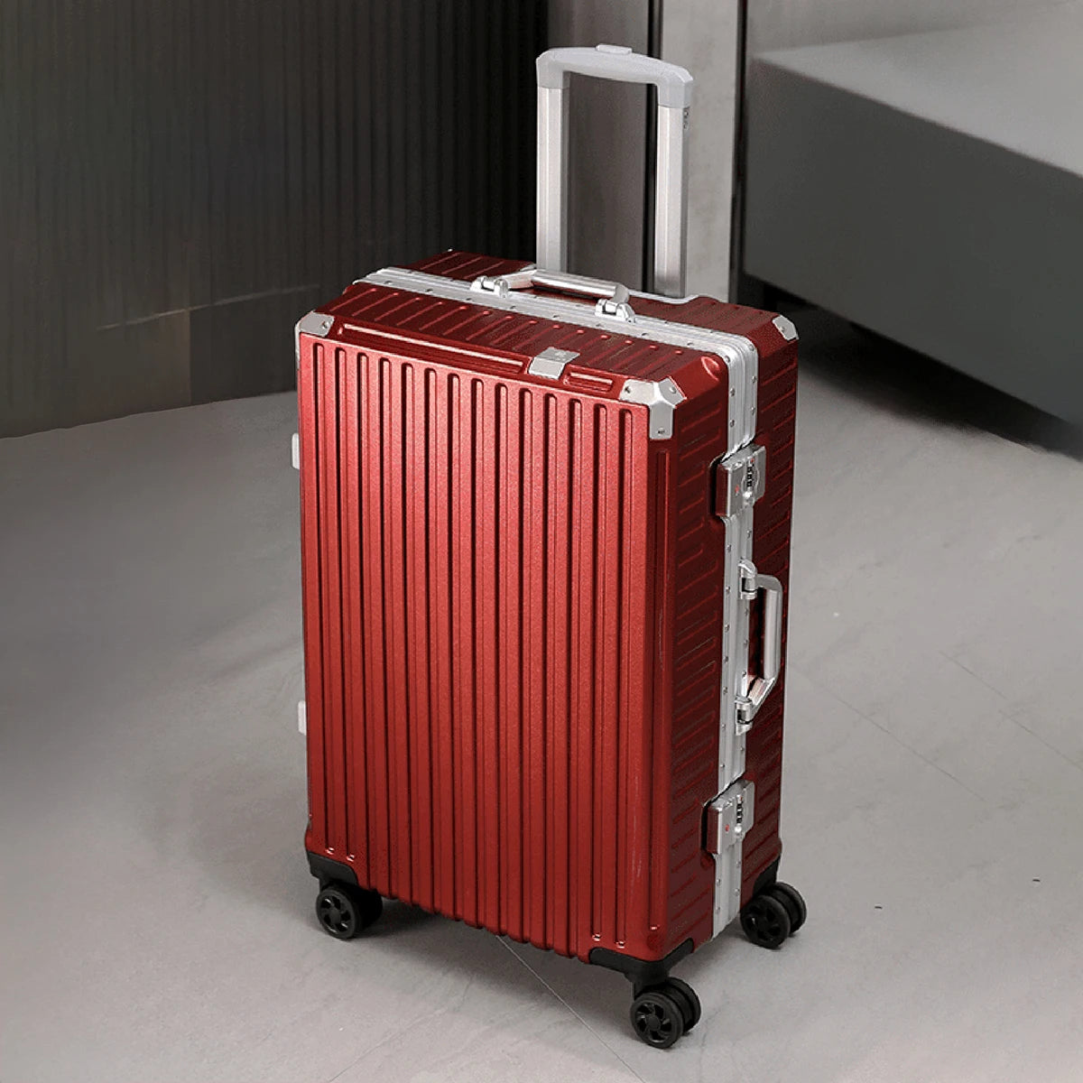 20 Inch Hardshell Carry-On Luggage with Aluminum Frame Lock