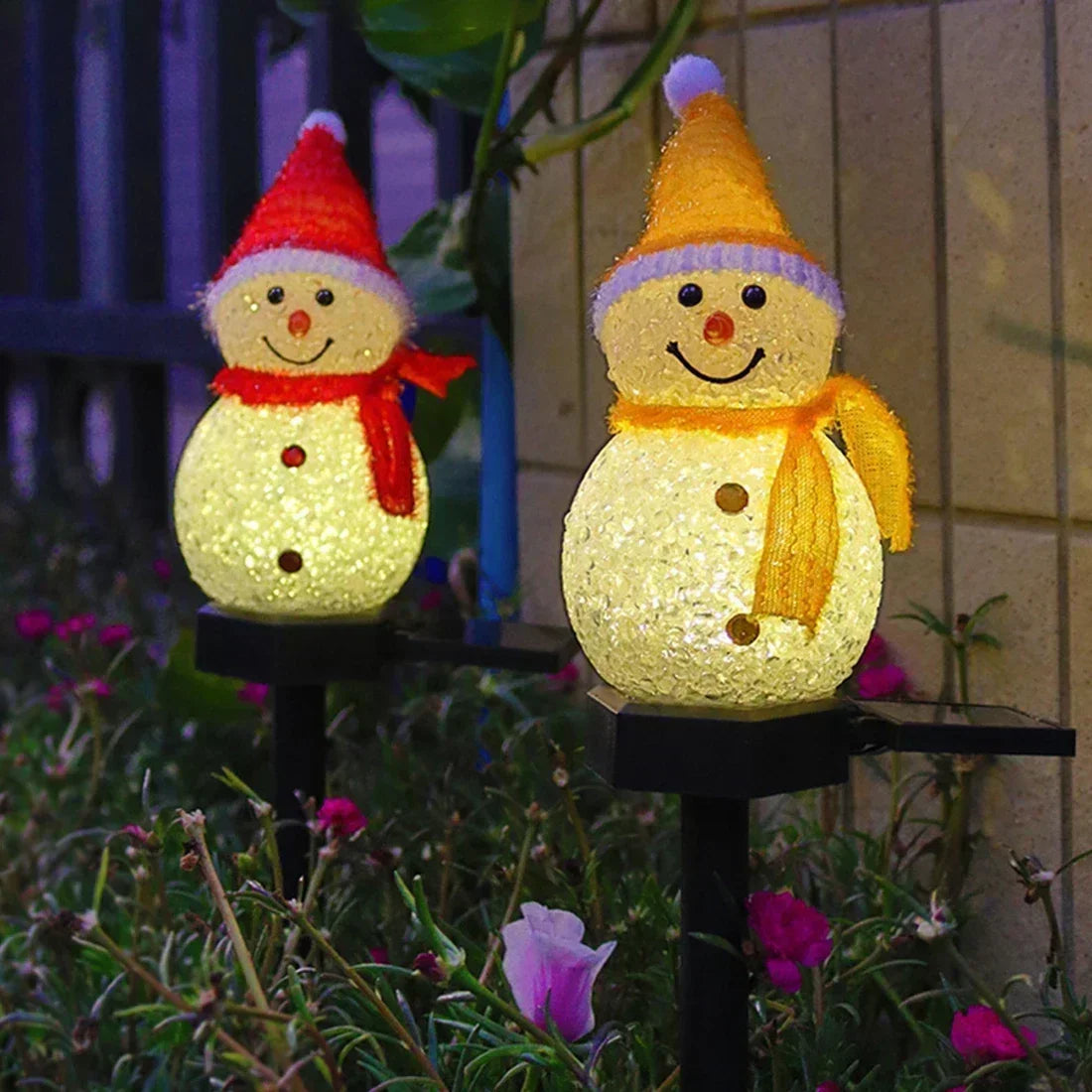 LED Christmas Solar Garden Decoration Light Solar Powered Snowman Lawn Light Outdoor Away Courtyard Terraces Decorative Lamp