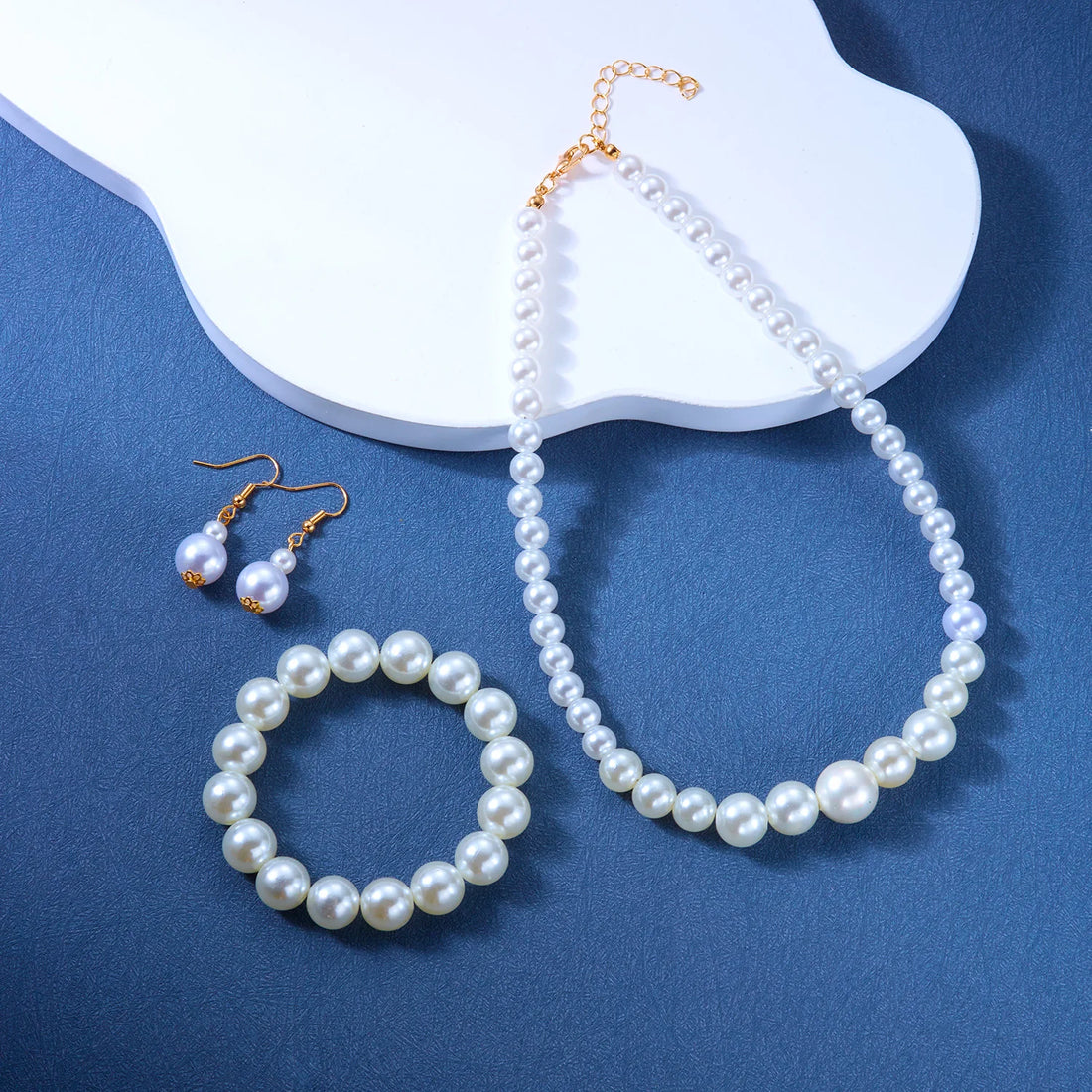 Pearl Necklace, Earrings & Bracelet Set