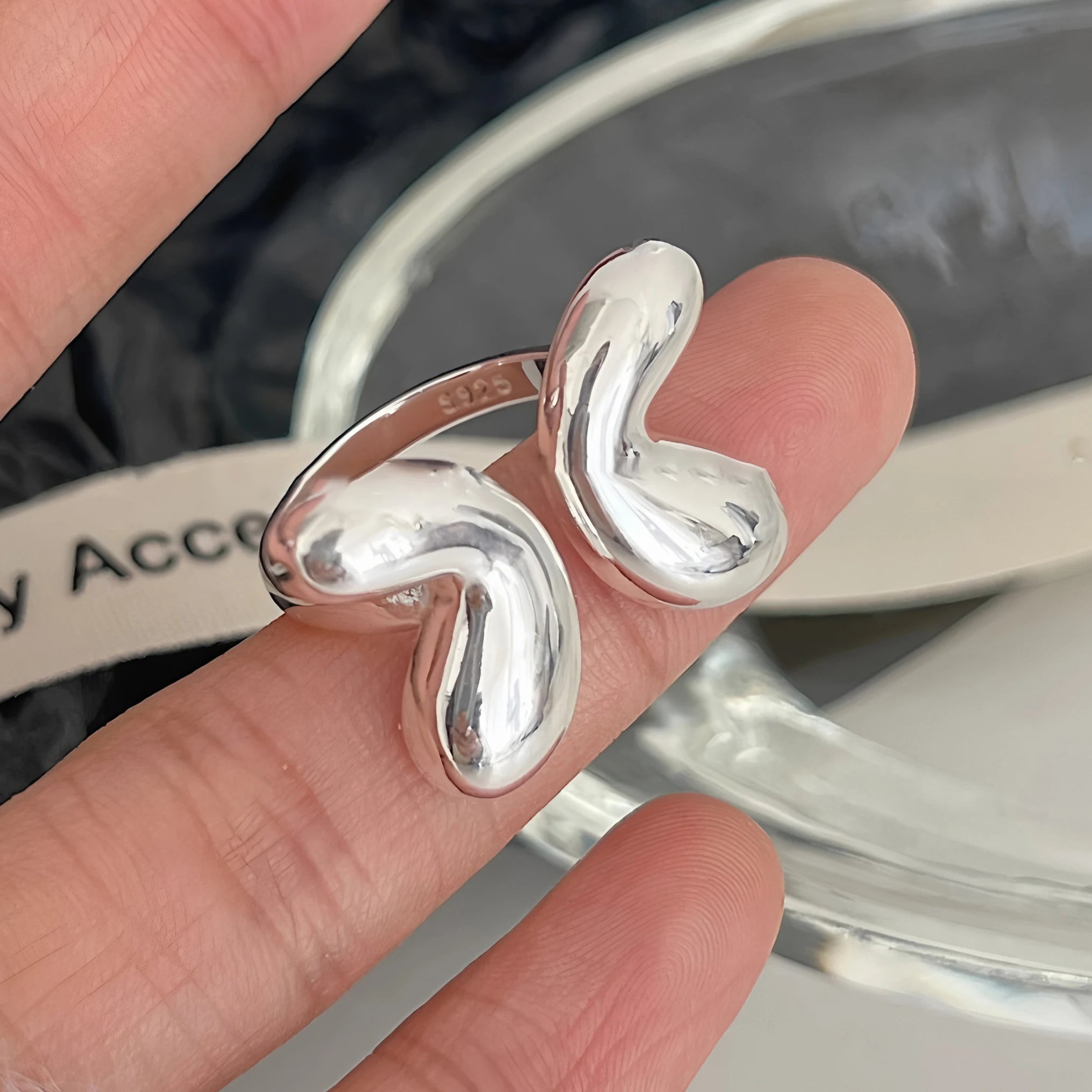 PANJBJ 925 Sterling Silver Geometry Crystal Ring For Women Ellipse Exaggerated Punk Water Drop Open Jewelry Gift Dropshipping