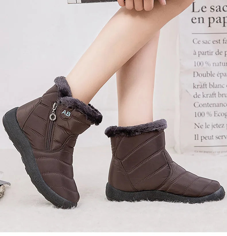 Women’s Waterproof Winter Ankle Boots – Fur-Lined Low Heels