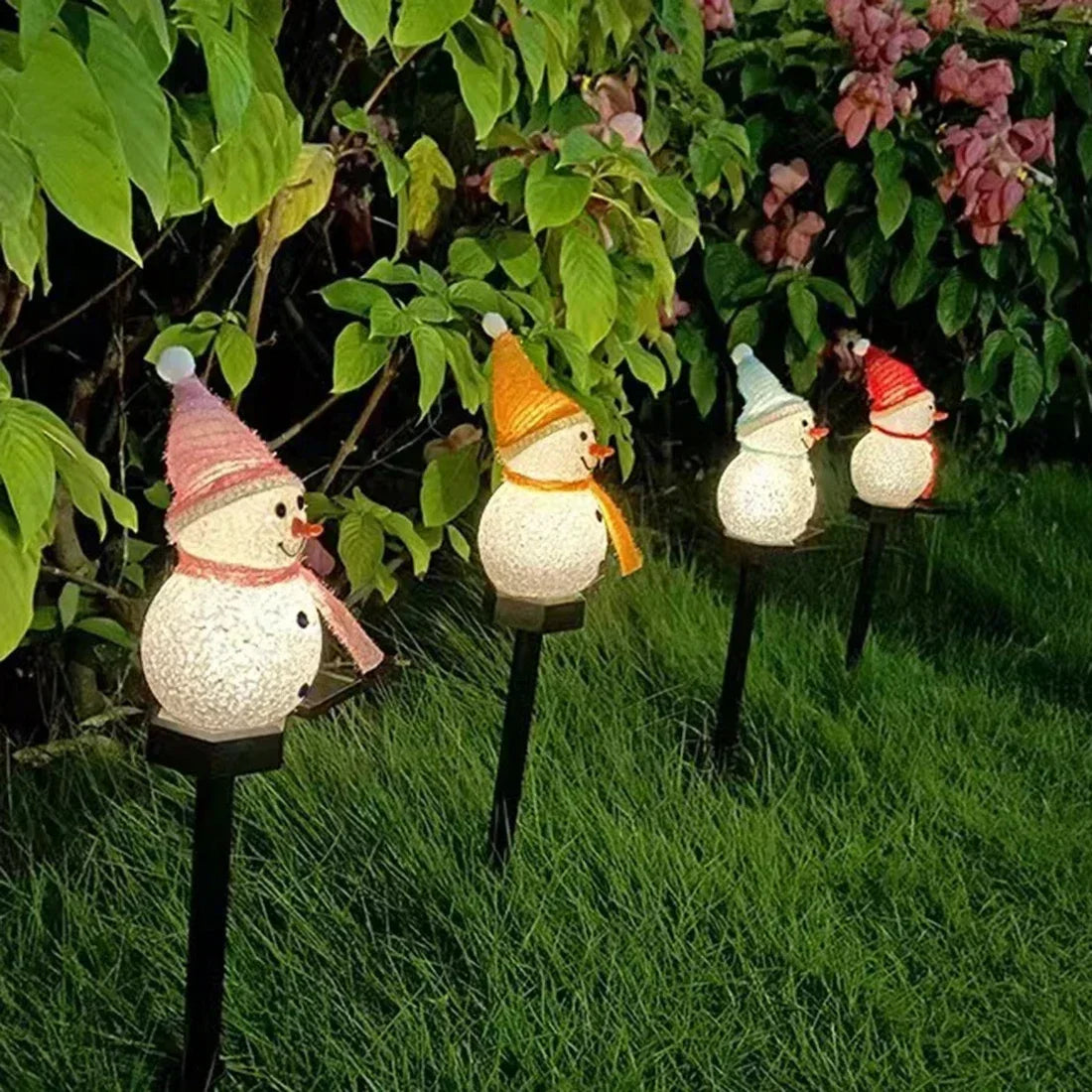 LED Christmas Solar Garden Decoration Light Solar Powered Snowman Lawn Light Outdoor Away Courtyard Terraces Decorative Lamp