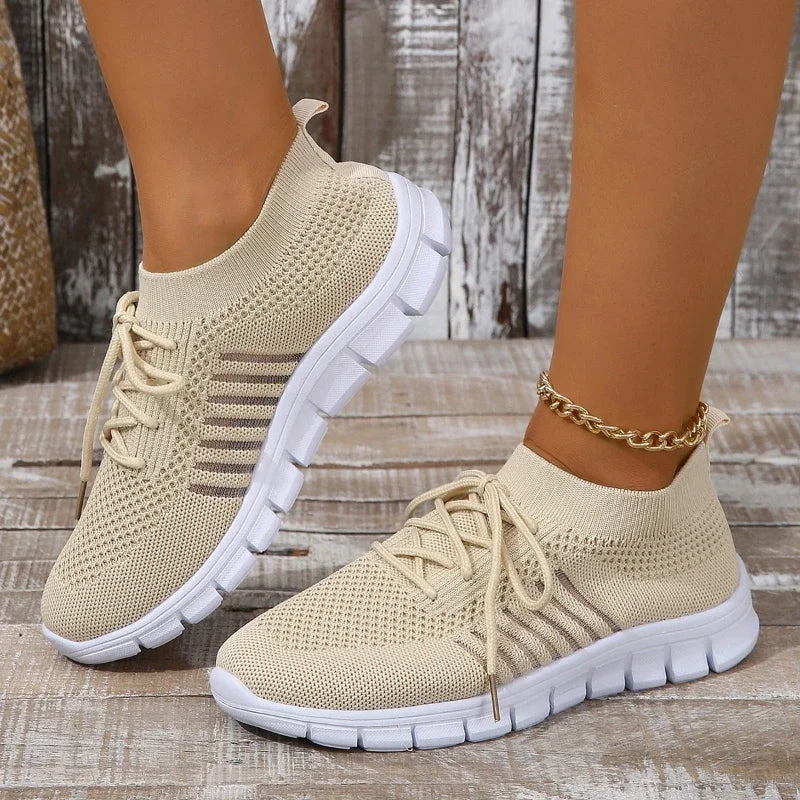Women’s Breathable Chunky Sole Sneakers – Lace-Up Casual